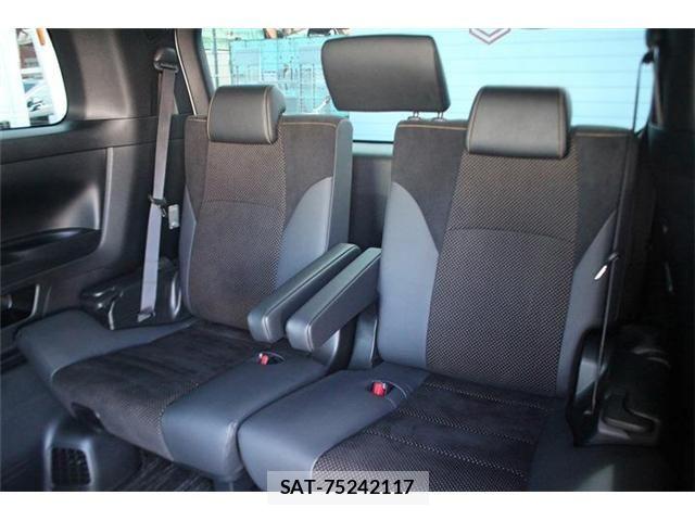 Toyota VELLFIRE 2020-12 8247013-22