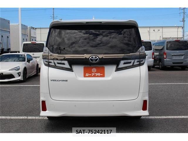 Toyota VELLFIRE 2020-12 8247013-8
