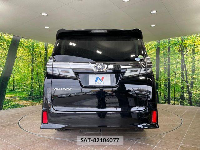 Toyota VELLFIRE 2019-02 8247012-15
