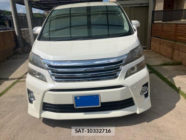 Toyota VELLFIRE 2012-02 8247022-0