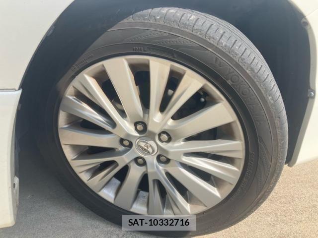 Toyota VELLFIRE 2012-02 8247022-11