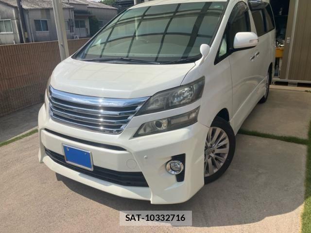 Toyota VELLFIRE 2012-02 8247022-1