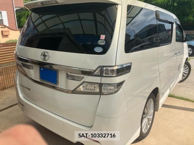 Toyota VELLFIRE 2012-02 8247022-5