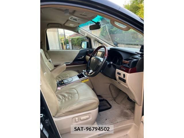 Toyota VELLFIRE 2008-07 8247023-7