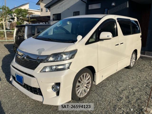 Toyota VELLFIRE 2013-04 8317804-0
