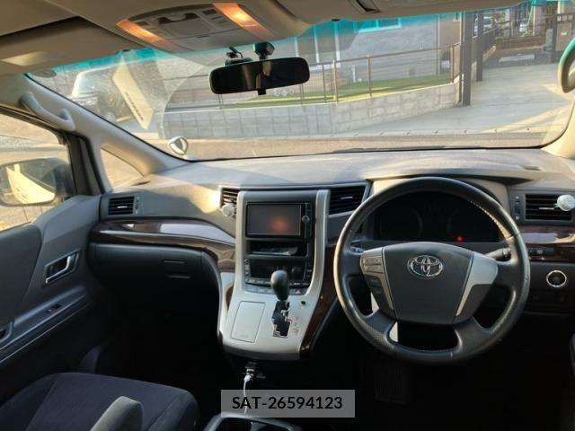 Toyota VELLFIRE 2013-04 8317804-25