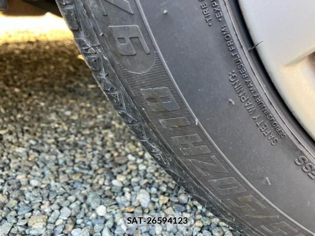 Toyota VELLFIRE 2013-04 8317804-3
