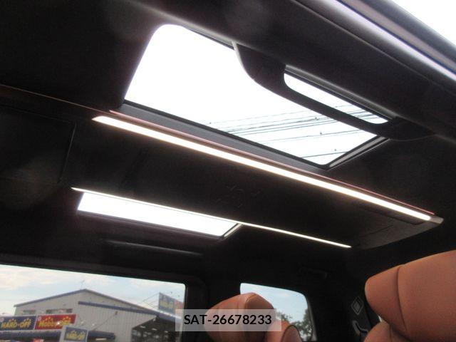 Toyota VELLFIRE 2026-07 8317782-13