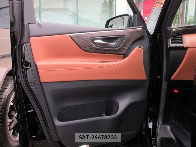 Toyota VELLFIRE 2026-07 8317782-16