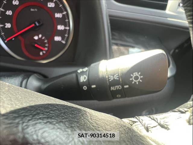 Toyota VELLFIRE 2019-02 8317792-27