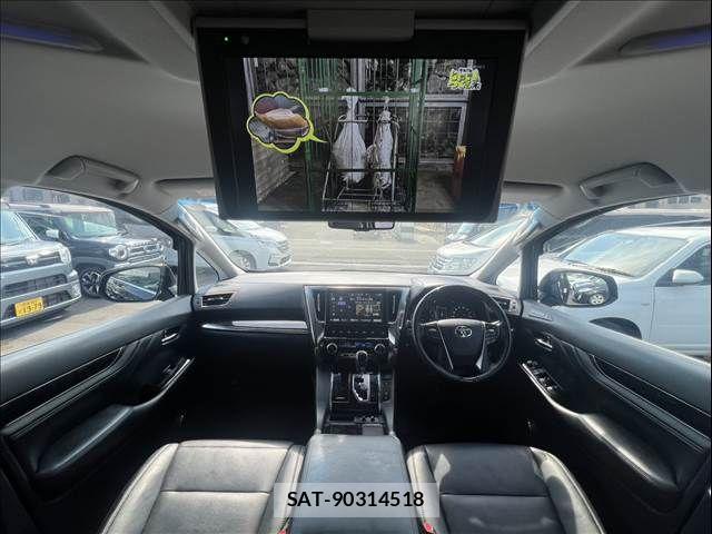 Toyota VELLFIRE 2019-02 8317792-2
