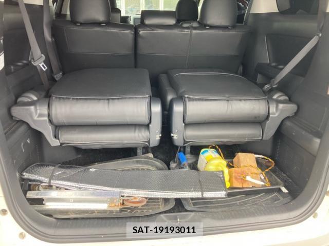Toyota VELLFIRE 2010-07 8317812-10