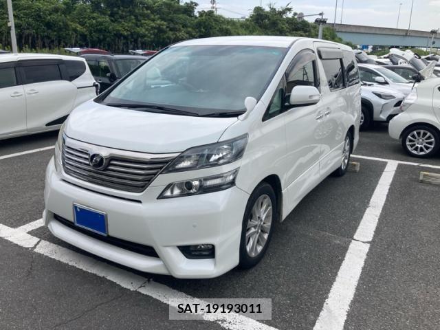 Toyota VELLFIRE 2010-07 8317812-1