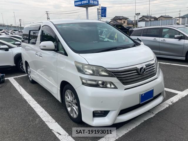 Toyota VELLFIRE 2010-07 8317812-2