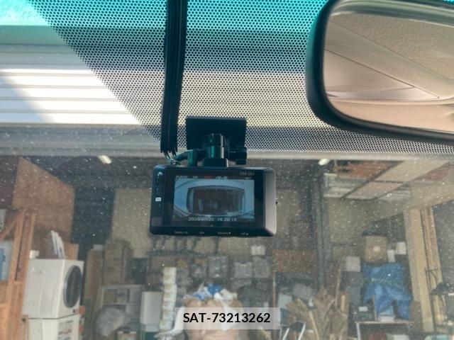 Toyota VELLFIRE 2008-08 8317813-20