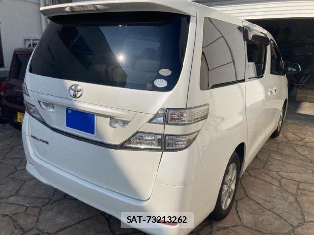 Toyota VELLFIRE 2008-08 8317813-2