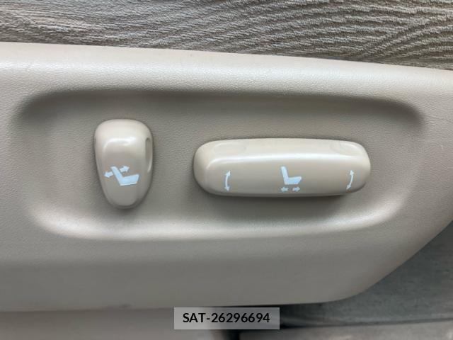 Toyota VELLFIRE 2010-05 8317811-11