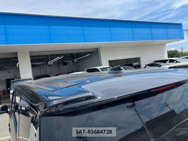 Toyota VELLFIRE 2025-06 8317784-8