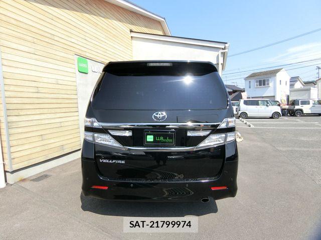 Toyota VELLFIRE 2012-09 8317798-1