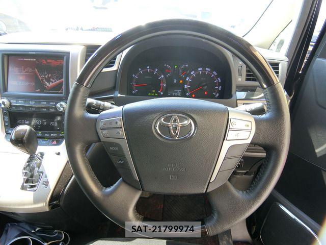 Toyota VELLFIRE 2012-09 8317798-19