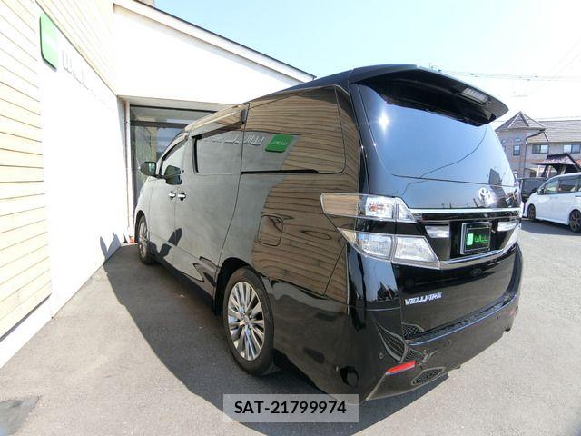Toyota VELLFIRE 2012-09 8317798-7