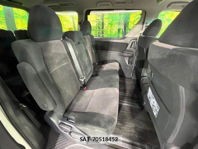 Toyota VELLFIRE 2013-09 8317799-9