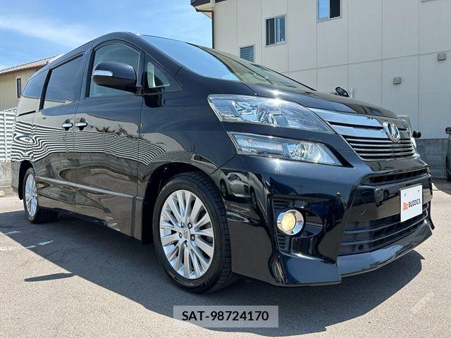 Toyota VELLFIRE 2014-01 8317797-1