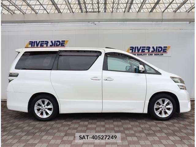 Toyota VELLFIRE 2009-06 8317803-3