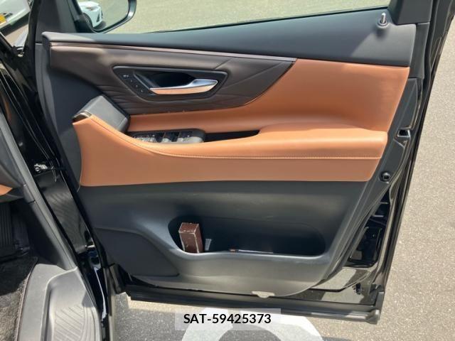 Toyota VELLFIRE 2024-03 8317786-13