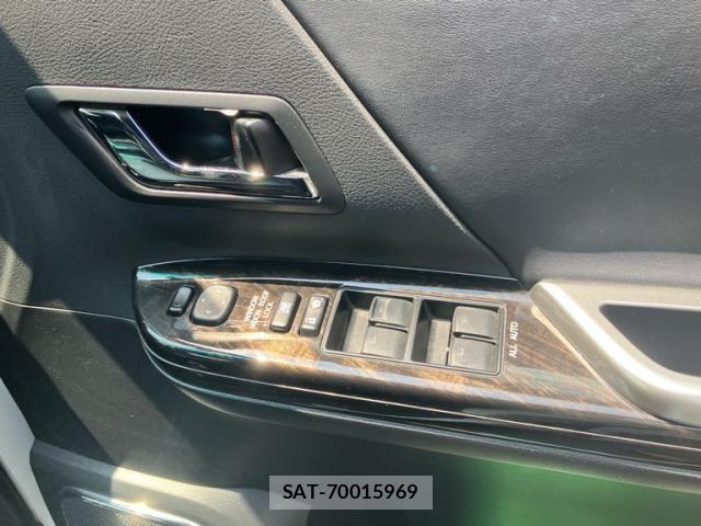 Toyota VELLFIRE 2014-12 8317802-13