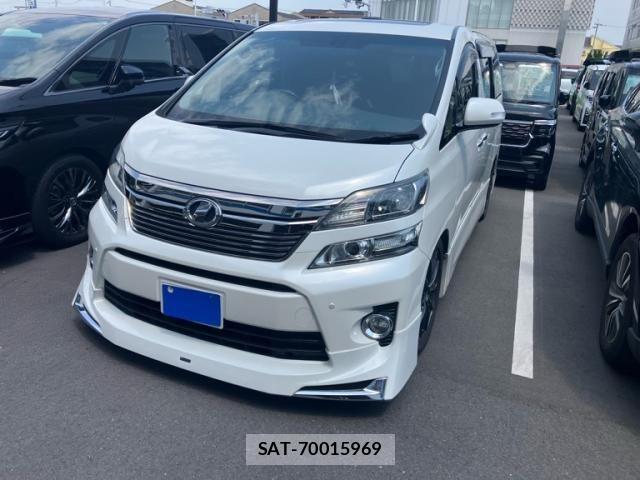 Toyota VELLFIRE 2014-12 8317802-2