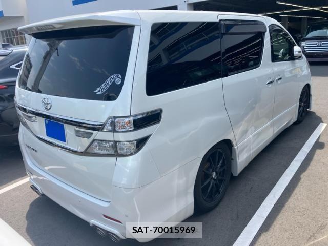 Toyota VELLFIRE 2014-12 8317802-6