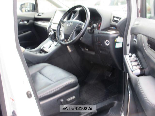 Toyota VELLFIRE 2018-08 8317788-12