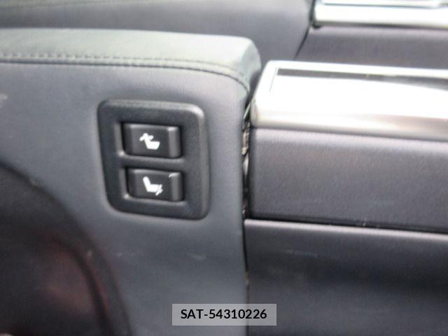 Toyota VELLFIRE 2018-08 8317788-13