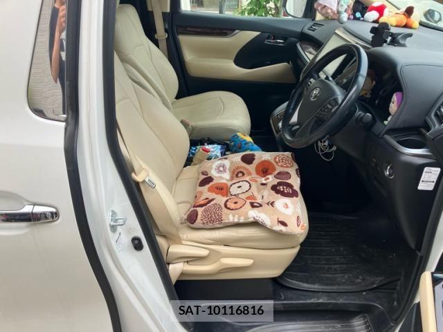 Toyota VELLFIRE 2018-07 8317794-11