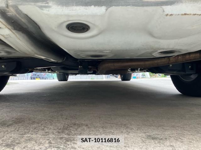 Toyota VELLFIRE 2018-07 8317794-3