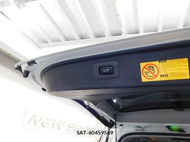 Toyota VELLFIRE 2013-08 8317791-8