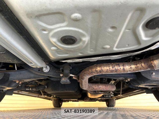 Toyota VELLFIRE 2017-03 8338301-18