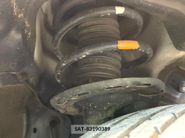 Toyota VELLFIRE 2017-03 8338301-19