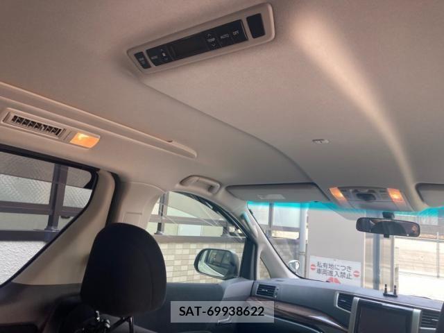 Toyota VELLFIRE 2013-02 8338320-10