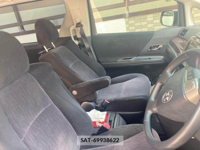 Toyota VELLFIRE 2013-02 8338320-12