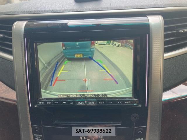 Toyota VELLFIRE 2013-02 8338320-19