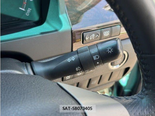 Toyota VELLFIRE 2013-07 8338316-16