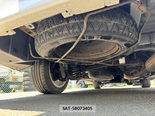 Toyota VELLFIRE 2013-07 8338316-4
