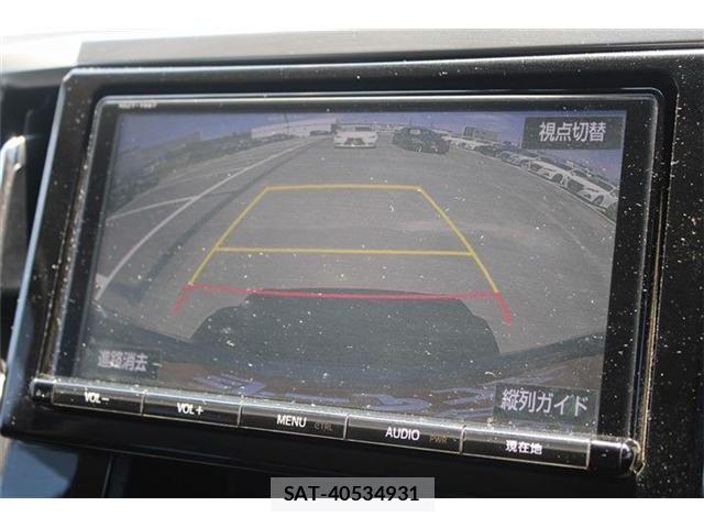 Toyota VELLFIRE 2017-02 8338305-2