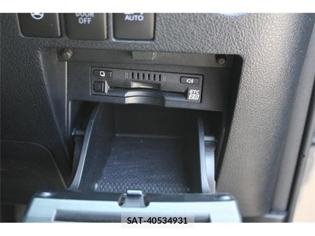 Toyota VELLFIRE 2017-02 8338305-4
