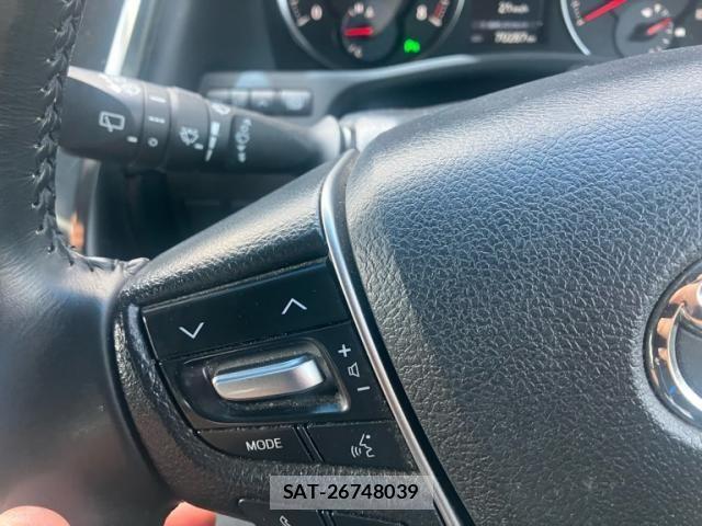 Toyota VELLFIRE 2017-12 8338302-15