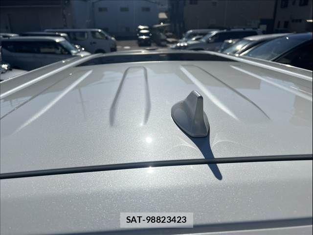 Toyota VELLFIRE 2018-08 8338297-10