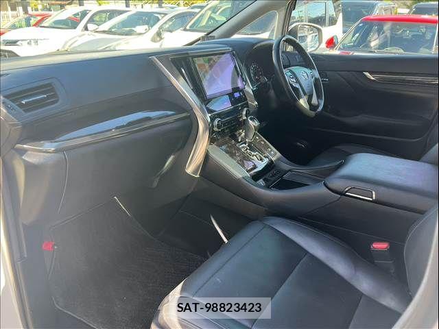 Toyota VELLFIRE 2018-08 8338297-14