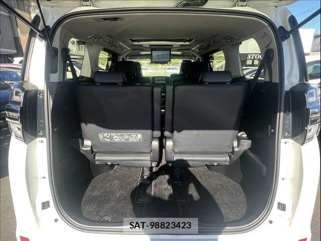 Toyota VELLFIRE 2018-08 8338297-17